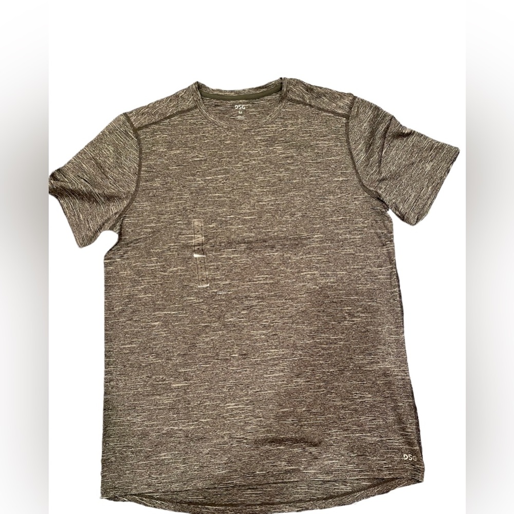 DSG Mens M/L/XL Training Short Sleeve T-Shirt NWT